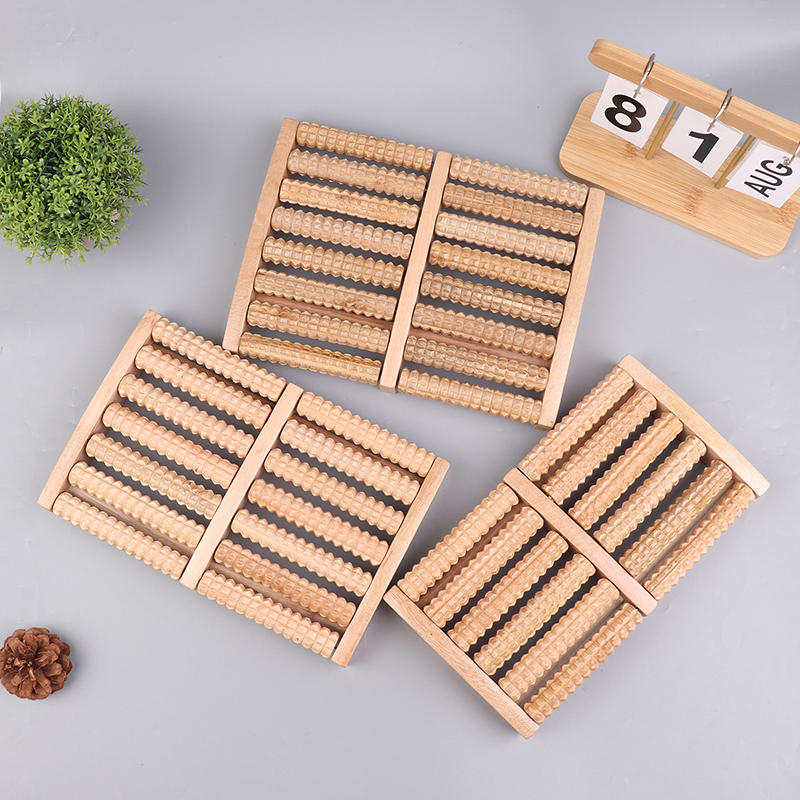 Multi-Point Foot Therapy Rubbi - Reflexology Foot Roller のレビューと価格